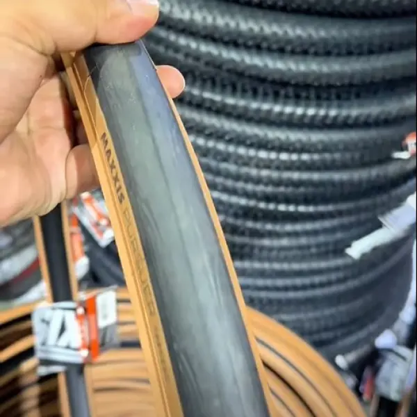 Maxxis Pursuer 700*28C tyre