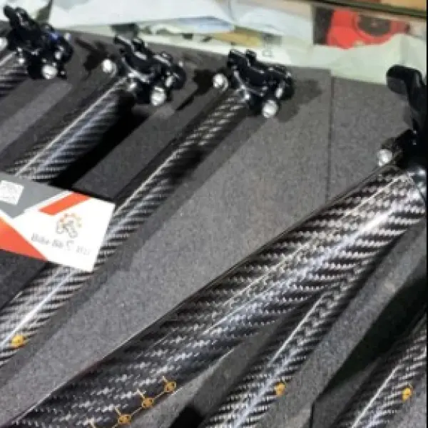 27.2 Carbon Seat Post